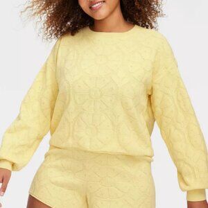 💗🐰Roller Rabbit x Target Daisy Floral Embossed Terry Sweatshirt Yellow Size L